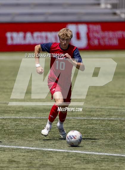 Thumbnail 3 in Crimson Cliffs vs. Mountain Crest (UHSAA 4A Semifinal) photogallery.