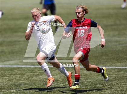 Thumbnail 1 in Crimson Cliffs vs. Mountain Crest (UHSAA 4A Semifinal) photogallery.