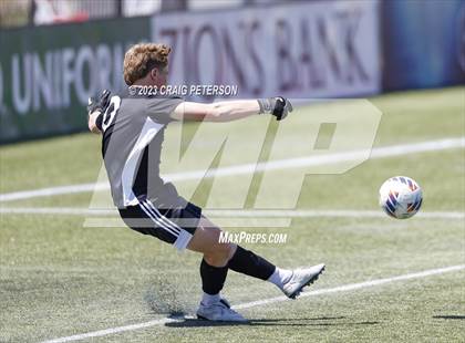 Thumbnail 3 in Crimson Cliffs vs. Mountain Crest (UHSAA 4A Semifinal) photogallery.