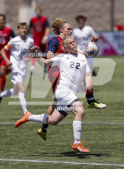 Thumbnail 2 in Crimson Cliffs vs. Mountain Crest (UHSAA 4A Semifinal) photogallery.