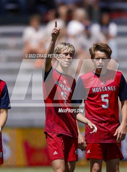 Thumbnail 1 in Crimson Cliffs vs. Mountain Crest (UHSAA 4A Semifinal) photogallery.