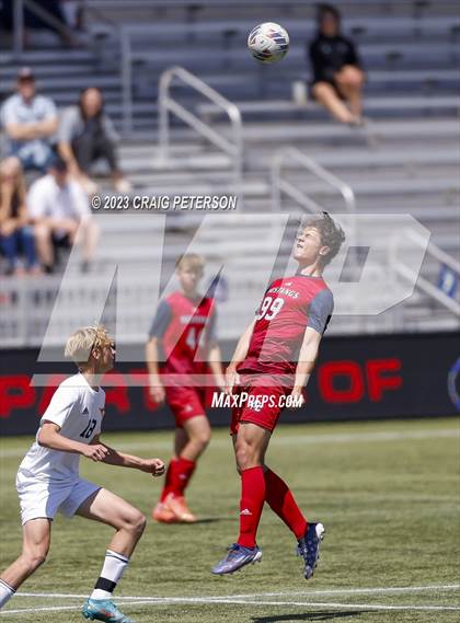 Thumbnail 2 in Crimson Cliffs vs. Mountain Crest (UHSAA 4A Semifinal) photogallery.