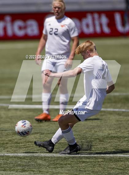 Thumbnail 1 in Crimson Cliffs vs. Mountain Crest (UHSAA 4A Semifinal) photogallery.