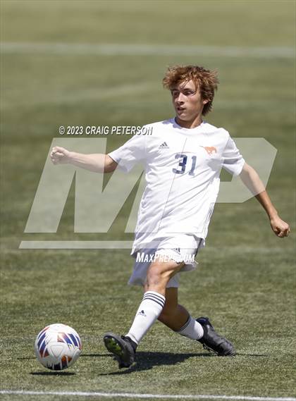 Thumbnail 1 in Crimson Cliffs vs. Mountain Crest (UHSAA 4A Semifinal) photogallery.