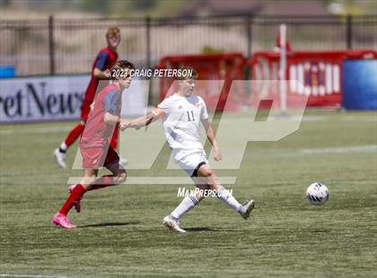 Thumbnail 2 in Crimson Cliffs vs. Mountain Crest (UHSAA 4A Semifinal) photogallery.