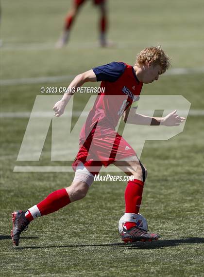 Thumbnail 3 in Crimson Cliffs vs. Mountain Crest (UHSAA 4A Semifinal) photogallery.