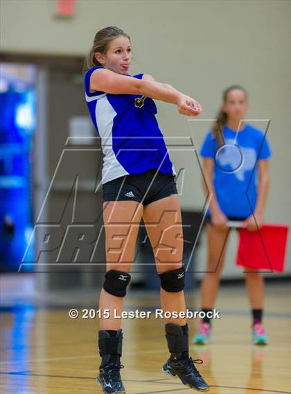 Thumbnail 2 in Marion @ Bandera photogallery.