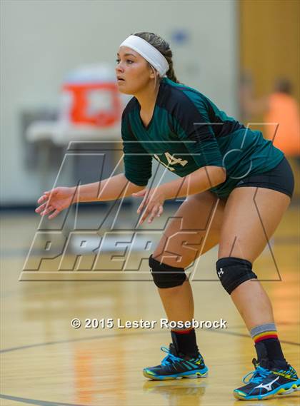 Thumbnail 3 in Marion @ Bandera photogallery.