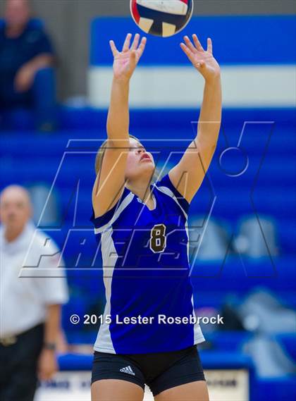 Thumbnail 1 in Marion @ Bandera photogallery.