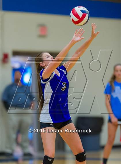 Thumbnail 3 in Marion @ Bandera photogallery.