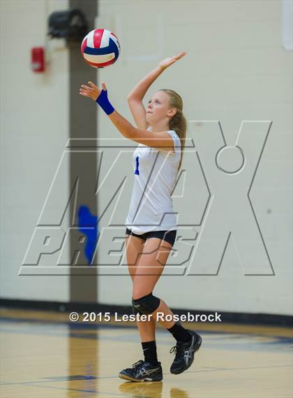 Thumbnail 1 in Marion @ Bandera photogallery.