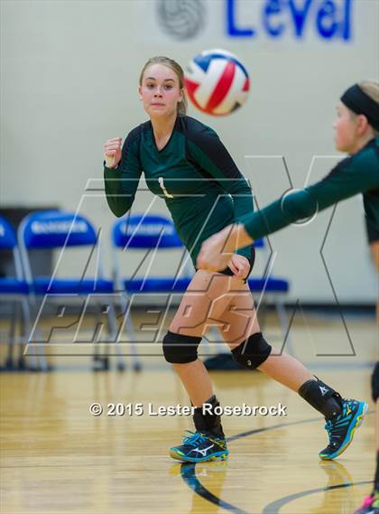 Thumbnail 1 in Marion @ Bandera photogallery.