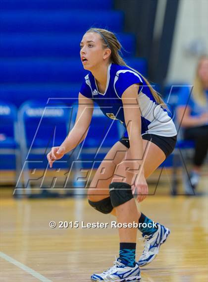 Thumbnail 3 in Marion @ Bandera photogallery.