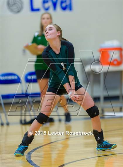 Thumbnail 3 in Marion @ Bandera photogallery.