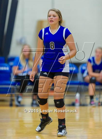 Thumbnail 3 in Marion @ Bandera photogallery.