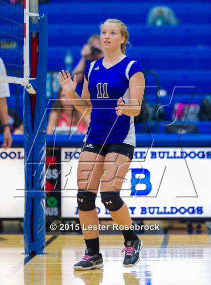 Thumbnail 2 in Marion @ Bandera photogallery.