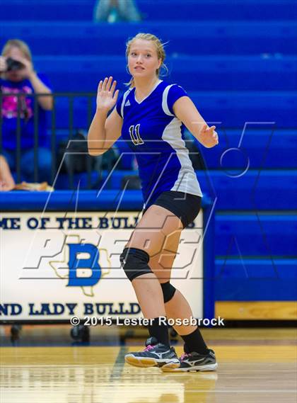 Thumbnail 1 in Marion @ Bandera photogallery.