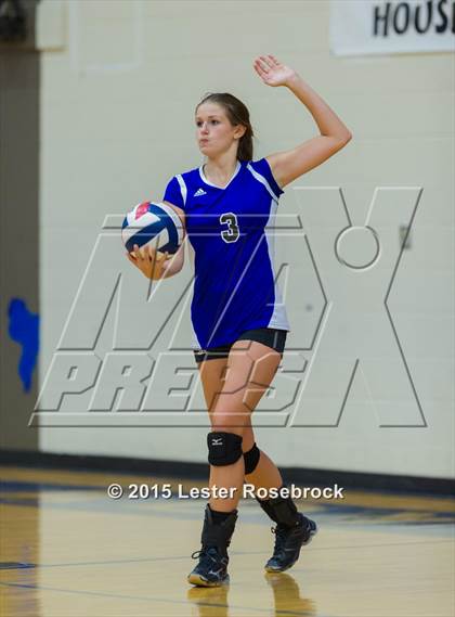 Thumbnail 2 in Marion @ Bandera photogallery.