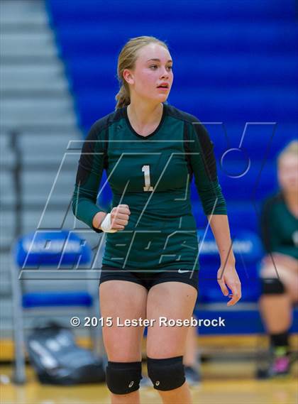 Thumbnail 1 in Marion @ Bandera photogallery.