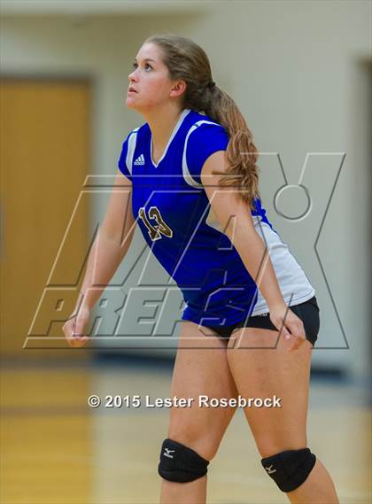 Thumbnail 3 in Marion @ Bandera photogallery.