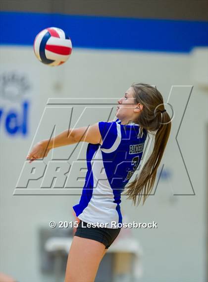 Thumbnail 2 in Marion @ Bandera photogallery.