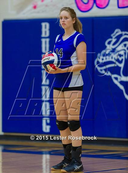 Thumbnail 1 in Marion @ Bandera photogallery.