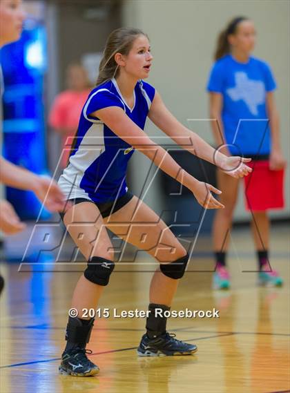 Thumbnail 3 in Marion @ Bandera photogallery.