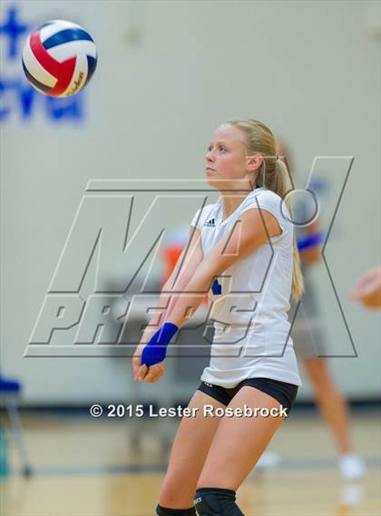 Thumbnail 3 in Marion @ Bandera photogallery.