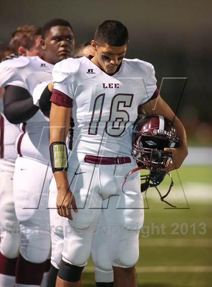 Thumbnail 2 in Lee @ Friendswood photogallery.