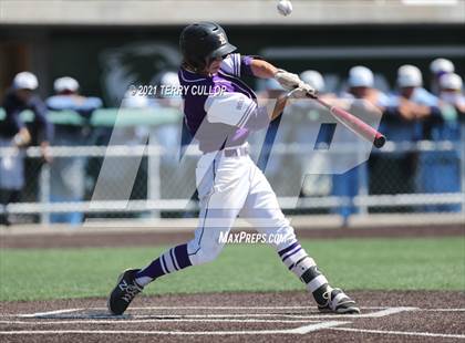 Thumbnail 2 in Riverton vs. Layton (UHSAA 6A Championships) photogallery.