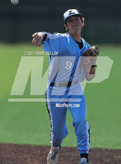 Thumbnail 3 in Riverton vs. Layton (UHSAA 6A Championships) photogallery.