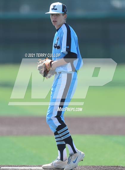 Thumbnail 2 in Riverton vs. Layton (UHSAA 6A Championships) photogallery.
