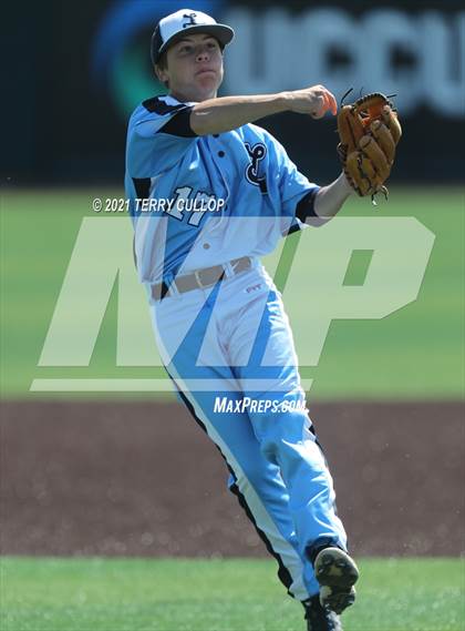 Thumbnail 1 in Riverton vs. Layton (UHSAA 6A Championships) photogallery.