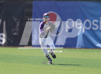 Thumbnail 2 in Riverton vs. Layton (UHSAA 6A Championships) photogallery.