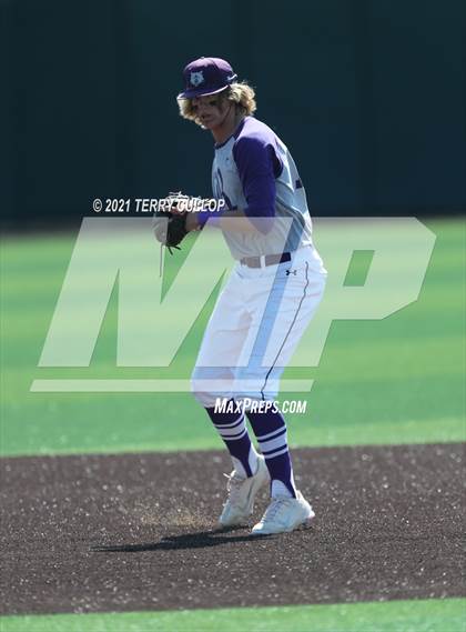 Thumbnail 2 in Riverton vs. Layton (UHSAA 6A Championships) photogallery.
