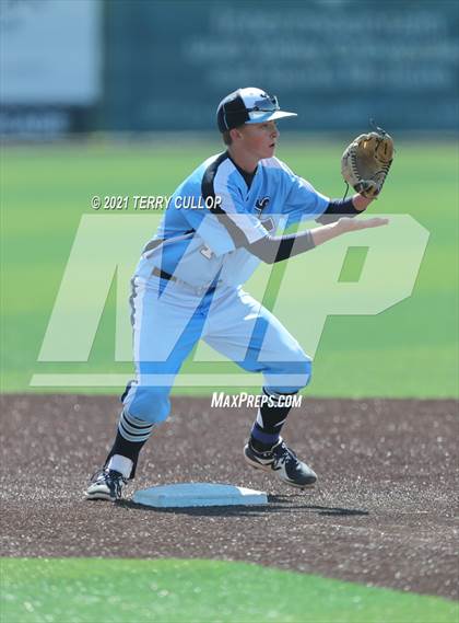 Thumbnail 2 in Riverton vs. Layton (UHSAA 6A Championships) photogallery.