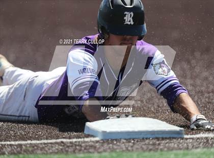 Thumbnail 1 in Riverton vs. Layton (UHSAA 6A Championships) photogallery.