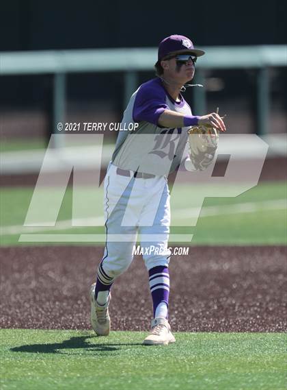 Thumbnail 1 in Riverton vs. Layton (UHSAA 6A Championships) photogallery.