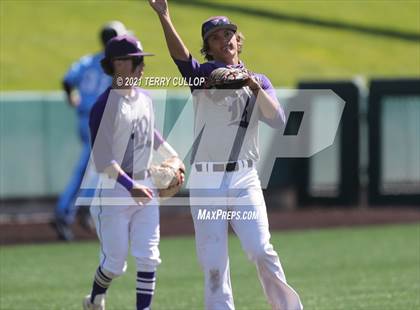 Thumbnail 3 in Riverton vs. Layton (UHSAA 6A Championships) photogallery.