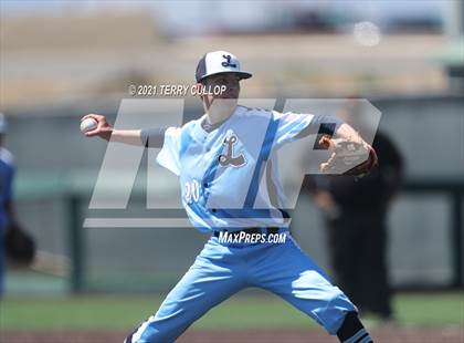 Thumbnail 3 in Riverton vs. Layton (UHSAA 6A Championships) photogallery.