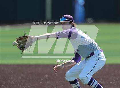 Thumbnail 1 in Riverton vs. Layton (UHSAA 6A Championships) photogallery.