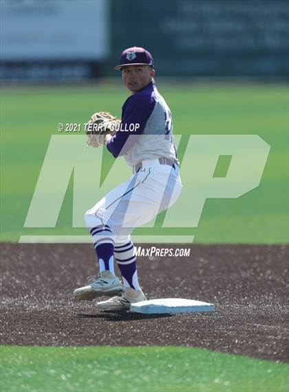 Thumbnail 2 in Riverton vs. Layton (UHSAA 6A Championships) photogallery.