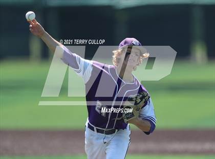Thumbnail 1 in Riverton vs. Layton (UHSAA 6A Championships) photogallery.