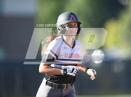 Thumbnail 3 in Kell @ Allatoona photogallery.
