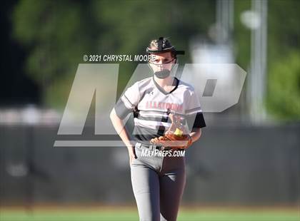 Thumbnail 2 in Kell @ Allatoona photogallery.