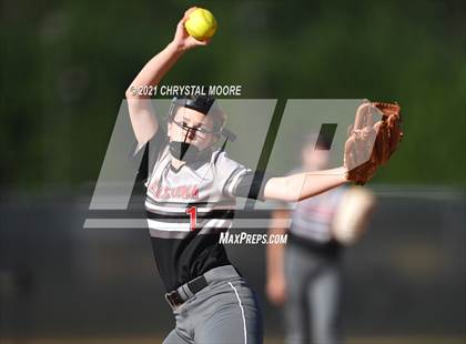 Thumbnail 2 in Kell @ Allatoona photogallery.
