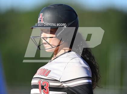 Thumbnail 2 in Kell @ Allatoona photogallery.