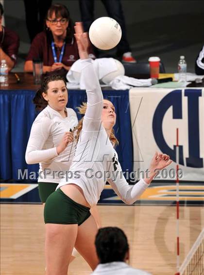 Thumbnail 3 in Sacred Heart Cathedral vs. Cathedral (CIF State D3 Final) photogallery.