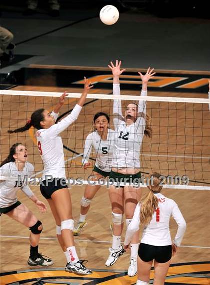 Thumbnail 2 in Sacred Heart Cathedral vs. Cathedral (CIF State D3 Final) photogallery.