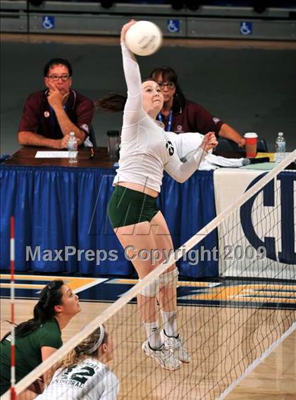 Thumbnail 3 in Sacred Heart Cathedral vs. Cathedral (CIF State D3 Final) photogallery.